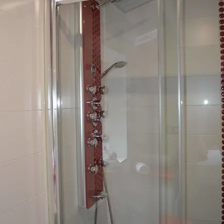 Quarto em Acomodações Particulares Casa Maru *